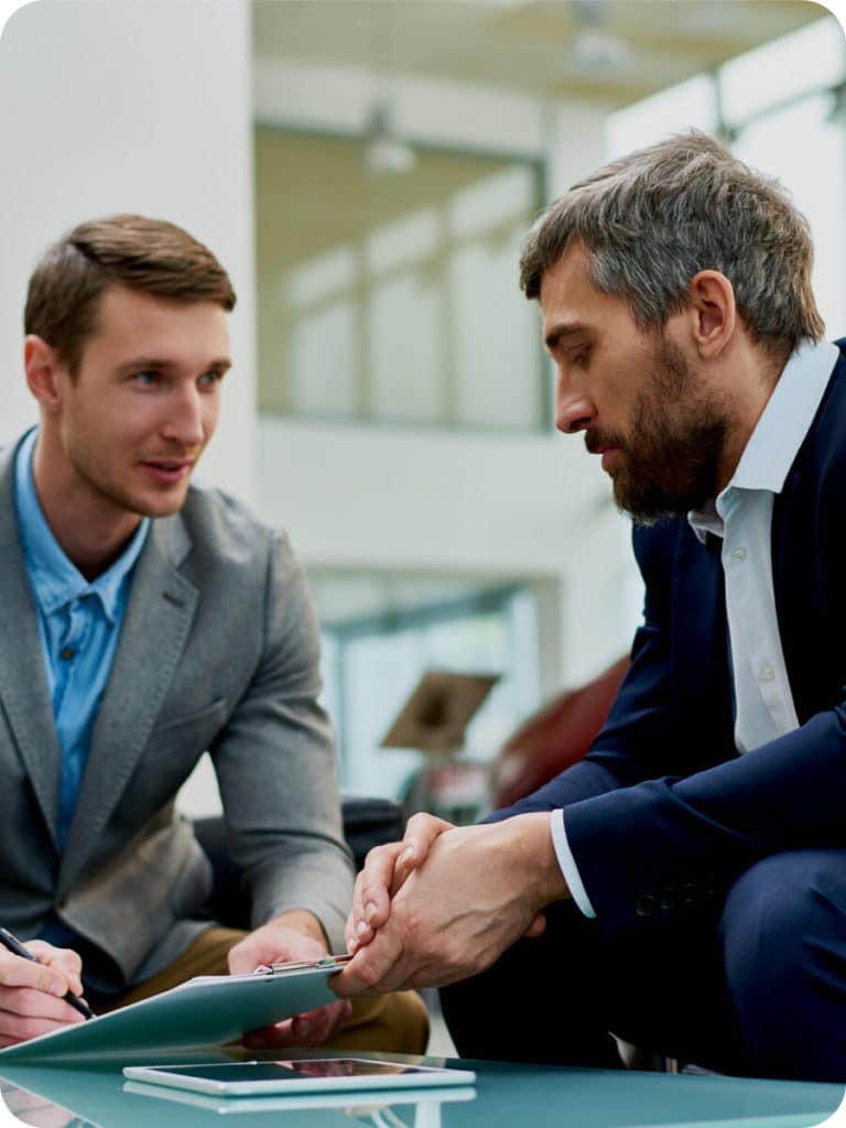 man looking at lease end buyout options